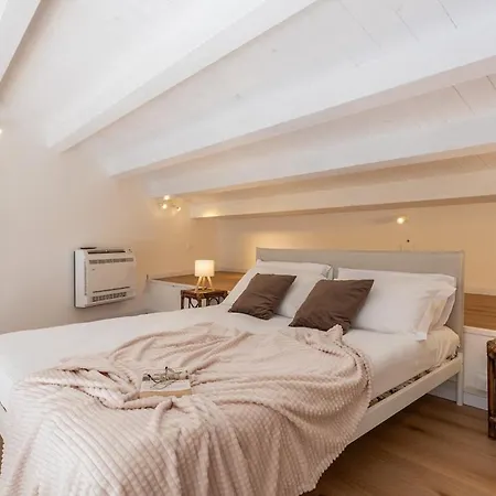 Vitabella - Modern House With Courtyard And Free Wi-fi Càbras