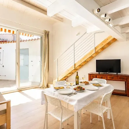 Vitabella - Modern House With Courtyard And Free Wi-fi Lägenhet *