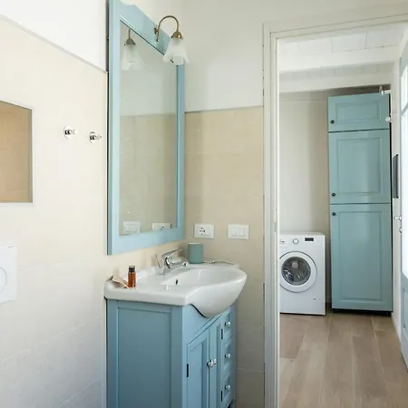 Apartamento Vitabella - Modern House With Courtyard And Free Wi-fi
